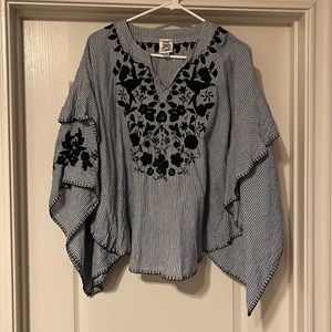 Ivy Jane blouse. M/L, like new.